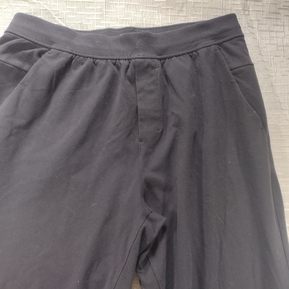 Lululemon Discipline Pants Men’s Black Athletic Stretch Lounge Performance L - Picture 2 of 8